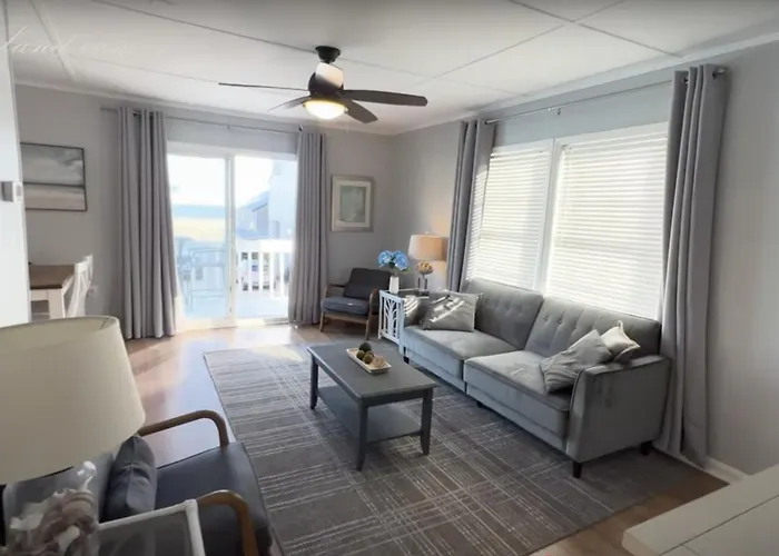 Tybeeland Steps To The Beach With Oceanviews, Beachside Of Butler Ave